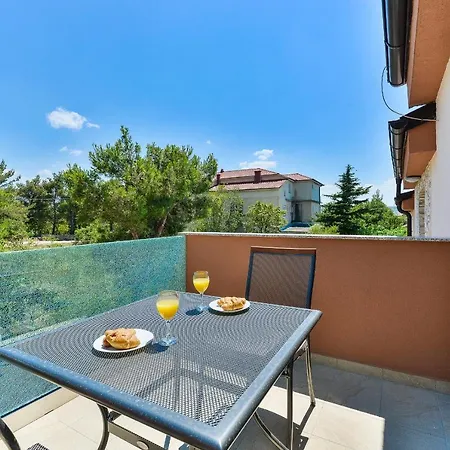 Luxurious Two Bedroom With Jacuzzy- Casa3 Villa Starigrad Paklenica